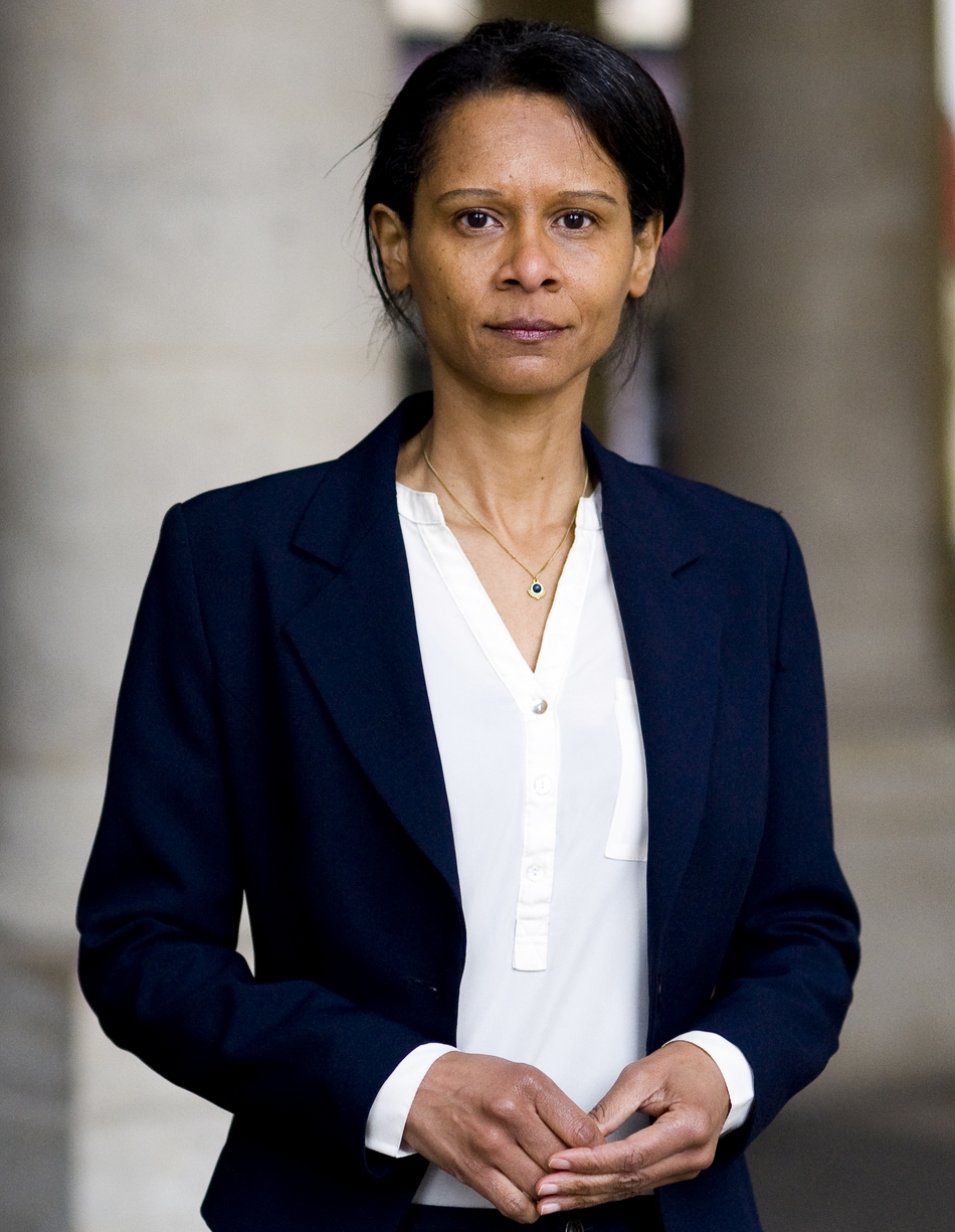 Photo de Claudine Joly actrice plan amricain